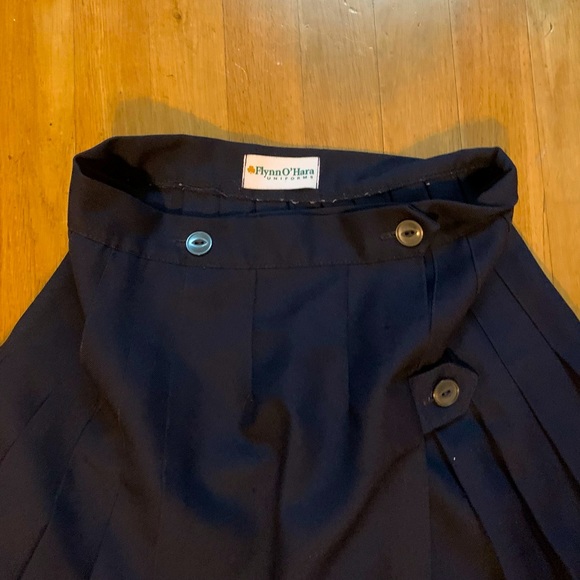{Navy blue uniform kilt/skirt} - Picture 3 of 3
